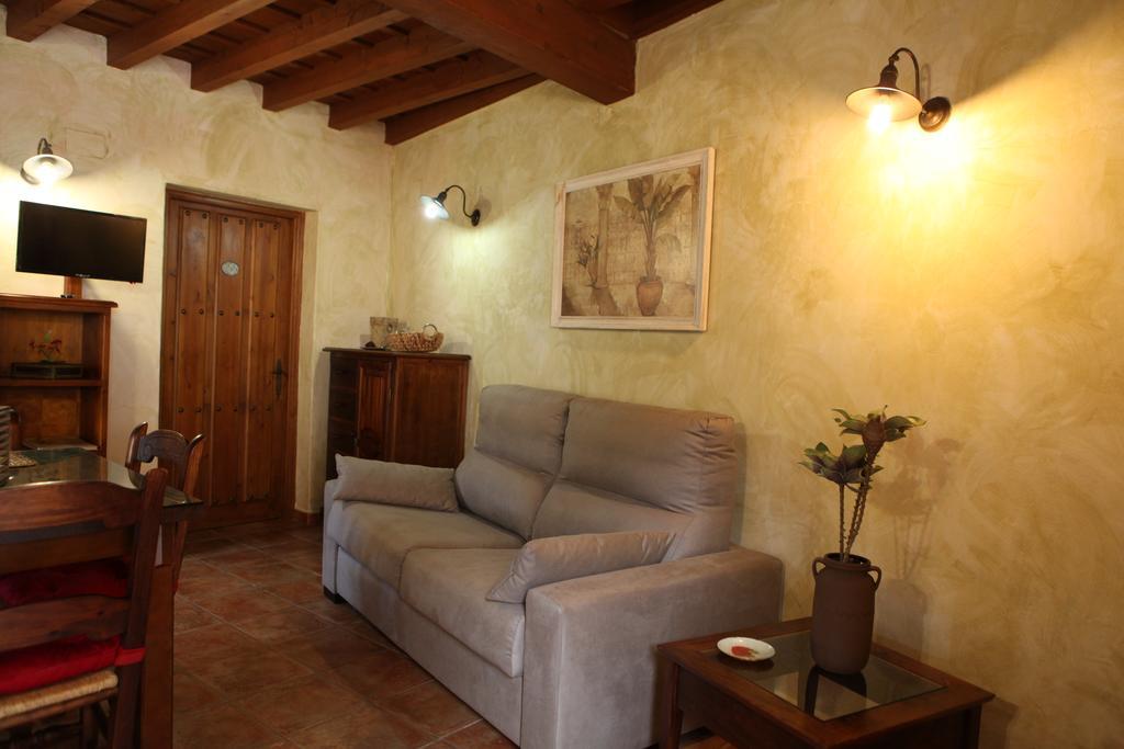 Apartamentos Rurales La Solana Robledillo De Gata Εξωτερικό φωτογραφία