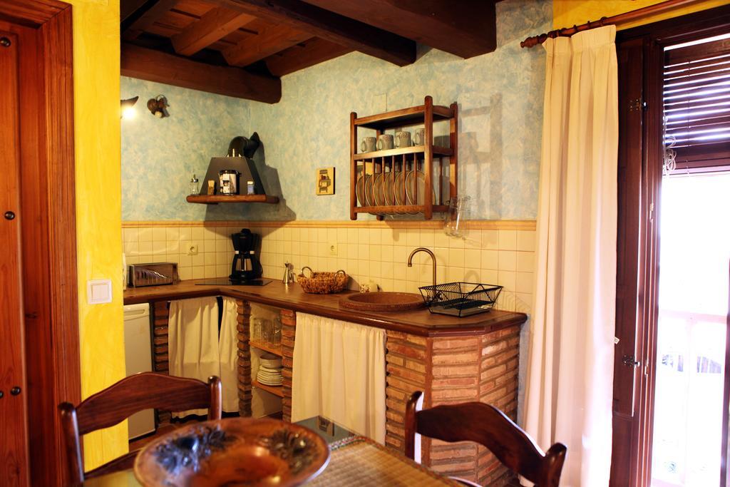 Apartamentos Rurales La Solana Robledillo De Gata Εξωτερικό φωτογραφία