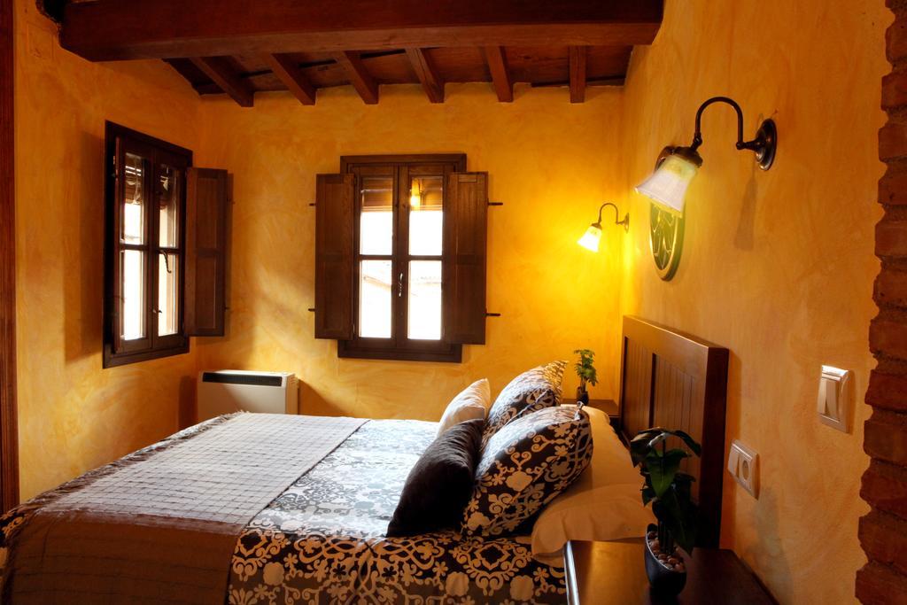Apartamentos Rurales La Solana Robledillo De Gata Εξωτερικό φωτογραφία